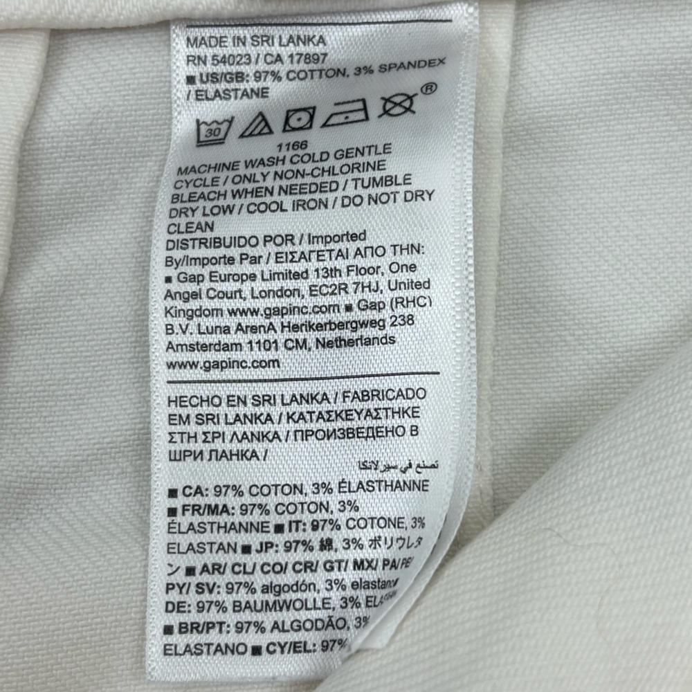 Banana Republic Straight Fit White
Trouser style Jeans Size 4 Minimalist - Picture 9 of 15